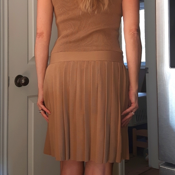 Women's Sweater Dress - Picture 3 of 3